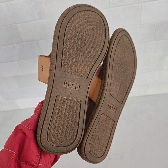 Reef Cushion Sol Flip Flop Slip On Thong Flat Sandals Tan Brown Size 10 - Picture 3 of 6